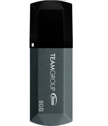 Team C153 8 GB